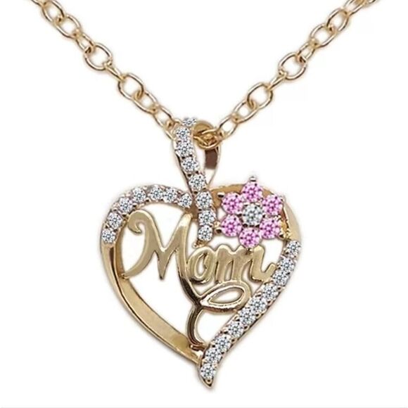 Elegant "MOM" Heart Shaped Pendant Necklace - Picture 6 of 9